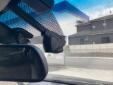 純正前後カメラのドラレコ装着車両です。今の時代には必要な装備ですね。