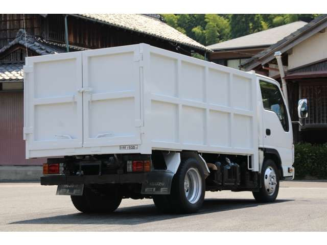 いすゞ エルフ ダンプ 深ダンプ 1.9t 土砂禁 の中古車詳細 (135,000km