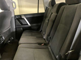 ゆとりある広々とした車内空間は、ドライブを始め買い物やレジャーなど、幅広く活躍します。一人でもみんなとでもお出かけを楽しみましょう!