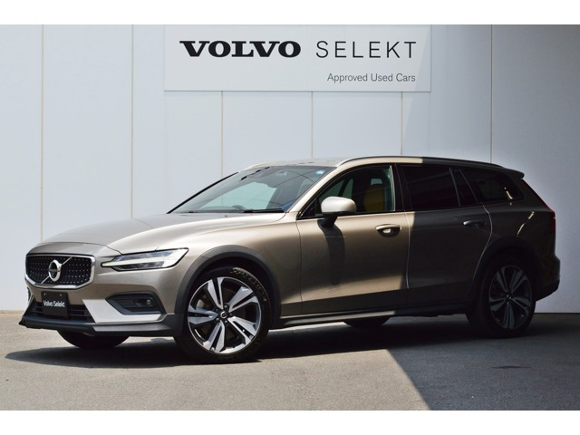 V60クロスカントリー B5 AWD プロ 4WD