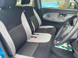 新車メーカー保証に準じた保証を1年間無償で受けられる「まごころ保証」、さらに保証を延長できる「まごころ保証プラス」「まごころ保証プラス&alpha;」をご用意しております。