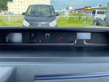 【スピードメーター】『スピードメーター』の画像になります。メーターがシンプルで見やすく運転しやすいですね!