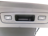 パワーテールゲート搭載でボタン1つでラクラク開閉。