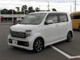 「ホンダ中古車限定据置クレジット」は、数年後の据置額をあらかじめ設定し、据置額を除いた金額をお支払いいただく方式です。「毎月のお支払いを抑えたい」などのご要望にお応えできます。