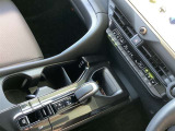 ☆トヨタ認定中古車の安心1 まるごとクリ-ニング☆室内外すみずみまで美しく仕上げています。