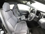 スタイリッシュな室内で運転もしやすいです♪使い勝手の良い配置も考えられています!!