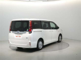 走りにこだわりながら収納力も持ち合わせたお車です。荷物を載せて軽快なドライブを楽しめますよ♪