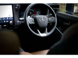 GX 550 バージョンL 4WD パノラマルーフ/クールボックス