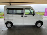 中古車の基本保証(期間は1年間・走行距離は無制限)のホット保証がついております。安心してご購入ください。※中古車保証は車両価格￥400.000-以上からになります。