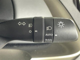 【オートライト(AUTO)】外の明るさをシステムが感知して、自動でヘッドライトが点灯します!ヘッドライトをつけ忘れを防ぐ便利機能です。
