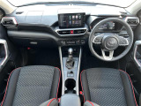 店舗にて現車の確認もいただけますので、お電話で在庫のご確認の上是非ご来店くださいませ。