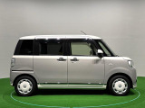 積んで乗り込むが、スムーズ!両側スライドドア!乗り降りがしやすい、大きなも荷物の積み込めもラクラク♪