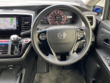【純正革巻きステアリング】上質な革を使用することで、手にしっかり馴染みとても運転しやすいハンドルです♪