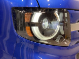 LEDヘッドライトで夜道も安心!