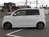 ご納車前には納車点検整備を実施いたします。指定交換部品(エンジンオイル、オイルエレメント、ワイパーゴム等)新品交換致します。その他必要交換部品は点検時交換致します。