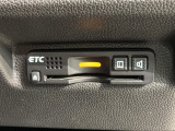 いまや快適なカーライフに欠かせないETCが付いています。