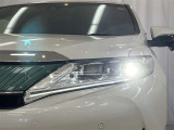 LEDヘッドライトです。デザイン性がよくとても明るいので、夜間の走行や悪天候でも安心です。しかも長寿命!