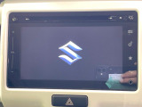 【ディスプレイオーディオ】お持ちのスマホやMP3プレイヤーとの無線接続で音楽再生が可能!コードで繋ぐわずらわしさも無く、手軽にお気に入りの音楽を楽しめます。