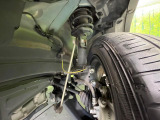 お車を安心してお乗りいただく為には、足回りの定期点検が欠かせません。サービスサポート(有償保証)では無料点検もご提供しており、安心のカーライフをお過ごしいただけるサポート体制が整っています。