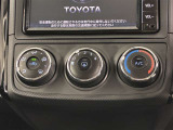 購入後も安心の走行距離無制限のトヨタのロングラン保証全車1年付き。有償ですが最長3年間走行距離無制限の保証をお付けする事が可能。納車後の延長は出来ませんのでご注意を。安心感が違います♪やっぱりトヨタ♪