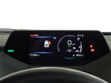 視点移動が少ないセンターメーター、ロングドライブも疲れません。