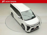 両側パワースライドドア付きだから、狭い駐車スペースなどでの乗り降りラクラク♪小さなお子さまのいるご家庭には嬉しい装備です。