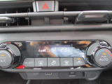 オートエアコンですので、車内を快適な空間に出来ます♪
