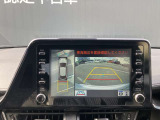 アラウンドビューモニター 駐車場での車庫入れや狭い道路での走行にカメラで確認が出来るので安心です。