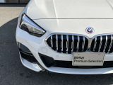 また、BMW正規認定中古車は、エマージェンシーサービスが自動付帯。24時間365日、皆様のカーライフをサポート致します。確かな安心のうえで、「駆けぬける歓び」をご堪能ください。