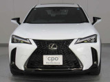 UX 200 Fスポーツ 
