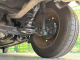 お車を安心してお乗りいただく為には、足回りの定期点検が欠かせません。サービスサポート(有償保証)では無料点検もご提供しており、安心のカーライフをお過ごしいただけるサポート体制が整っています。