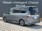 セレナ 2.0 ハイウェイスターV セカンドスライドアップシート 