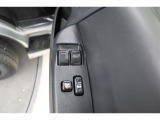 スイッチ類もきれいに。車内もボディも隅々までクリーニング。