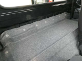 シートバックスペース!雨に濡らしたくない荷物などスペース十分♪