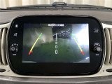 バックカメラ搭載。ガイドラインも表示されるのでバック駐車が苦手な方でも安心ですね♪