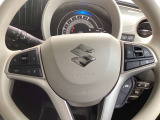 ハンドル回りの画像です。ステアリングスイッチ対応車になります!