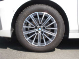 月々のお支払いを抑えやすい残価設定ローンもご用意。無理のないプランでBMW・MINIをご購入いただけます。