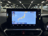 いまや必須装備「ナビゲーション」搭載!知らない場所に、スイスイッとドライブ。なんて便利な機能でしょうか?もう、これなしではハンドルを握れませんね!でも、運転中の操作は危険ですのでご注意ですね♪