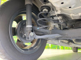 お車を安心してお乗りいただく為には、足回りの定期点検が欠かせません。サービスサポート(有償保証)では無料点検もご提供しており、安心のカーライフをお過ごしいただけるサポート体制が整っています。