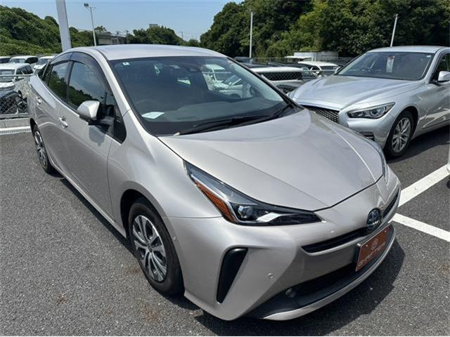 プリウス 1.8 A 禁煙車 純正11.6型ナビ フルセグTV バッ