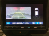 バックでの車庫入れも安心です!リアカメラが付いているバックモニター付のナビを装備しております。バンパーについているソナーや、操作線もついており距離感も画面から確認できます。