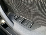 ☆クルマ買ったらエンジンオイル無料のテクノオートリアルです。納車時より走行距離4000キロ又は6ヶ月に一回のペースでご来店していただければ、エンジンオイル交換が無料です!工賃・オイル代金が0円!