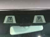 【スズキ セーフティサポート】走行中に前方の車両等を認識し、衝突しそうな時は警報とブレーキで衝突回避と被害軽減をアシスト。より安全にドライブをお楽しみいただけます。