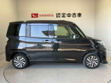 車両右側面からの写真になります。車をご覧になりたい時はお気軽に最寄りの店舗へご相談下さい。