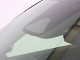 ホンダセンシング搭載。誤発進抑制機能・路外逸脱抑制機能・歩行者事故低減ステアリング・車線維持支援システム・先進車発進お知らせ機能など多彩な先進安全機能でより安全で快適なドライブを支援します。