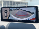 【360&deg;ビューモニター】専用のカメラにより、上から見下ろしたような視点で360度クルマの周囲を確認することができます☆死角部分も確認しやすく、狭い場所での切り返しや駐車もスムーズに行えます。