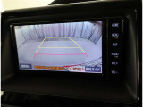 バックガイドモニターで、後方を確認しながら安心して駐車することができます。運転初心者も熟練者も必須の機能ですよ!