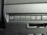 高品質カークリーニング 外装・内装、岐阜トヨペットの専門スタッフがシートもカーペットも綺麗に洗浄済み!プロの仕上げを是非ご確認ください。
