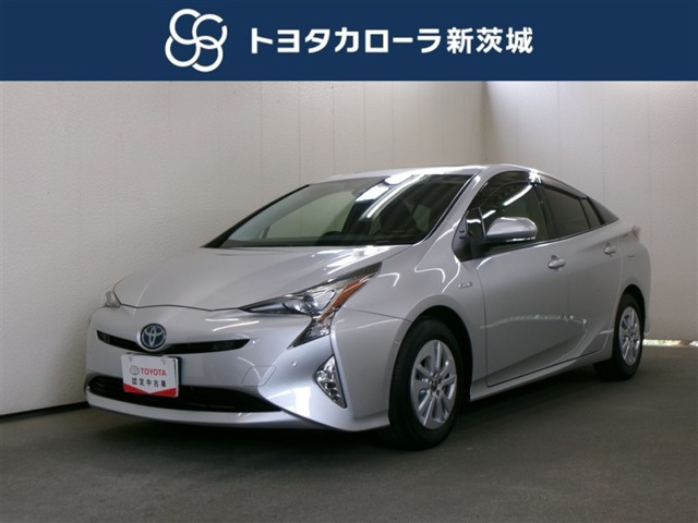 プリウス 1.8 S セーフティ プラス 