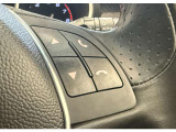 BluetoothやCarPlay&Aodroid Auto(※装備車)接続により、ハンズフリー通話はもちろん、オーディオ操作やソースの切り替えも可能です。